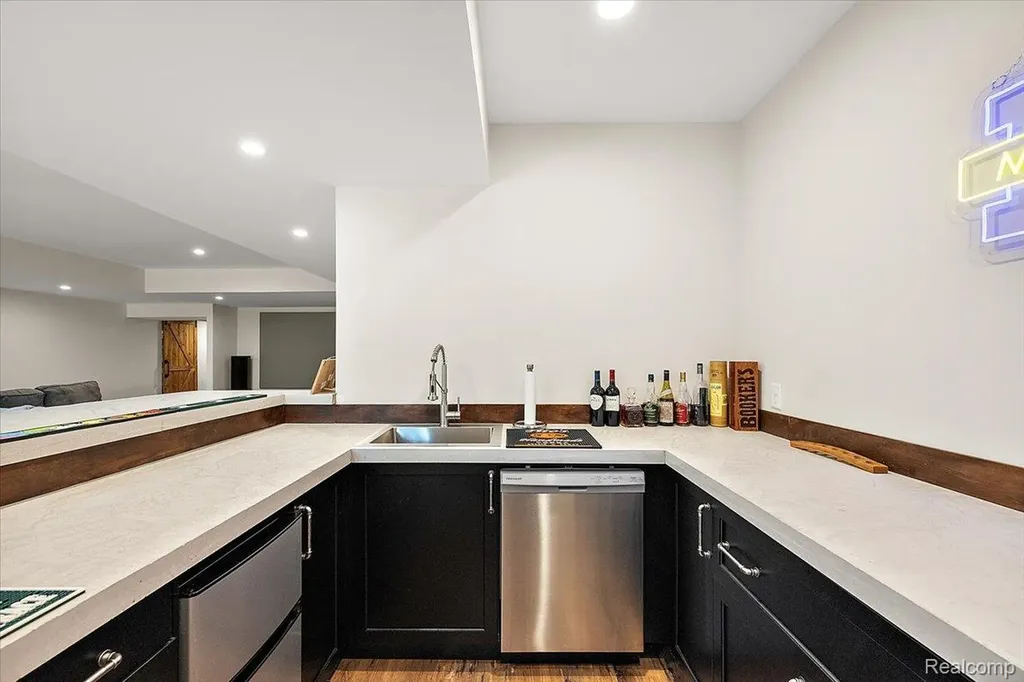 7707 Darcy Lane Independence Charter Township MI 48348