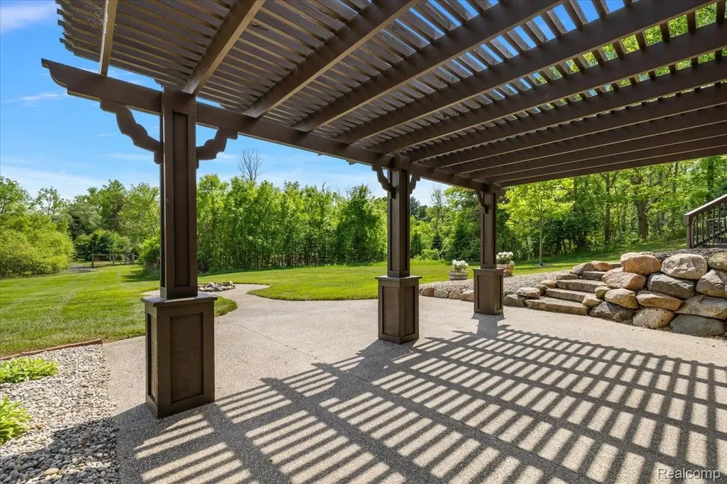 7707 Darcy Lane Independence Charter Township MI 48348
