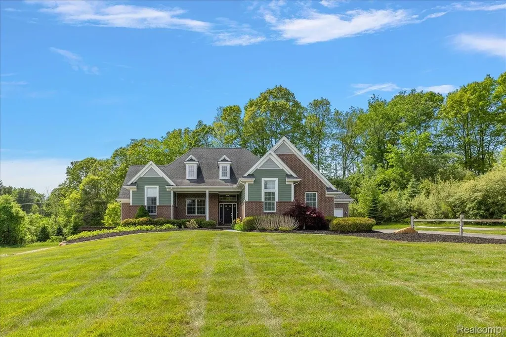 7707 Darcy Lane Independence Charter Township MI 48348