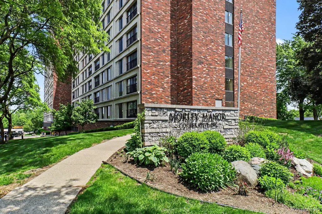21800 Morley Avenue Dearborn City MI 48124