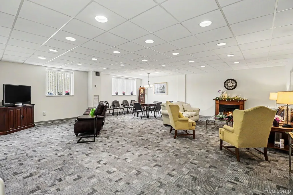 21800 Morley Avenue Dearborn City MI 48124