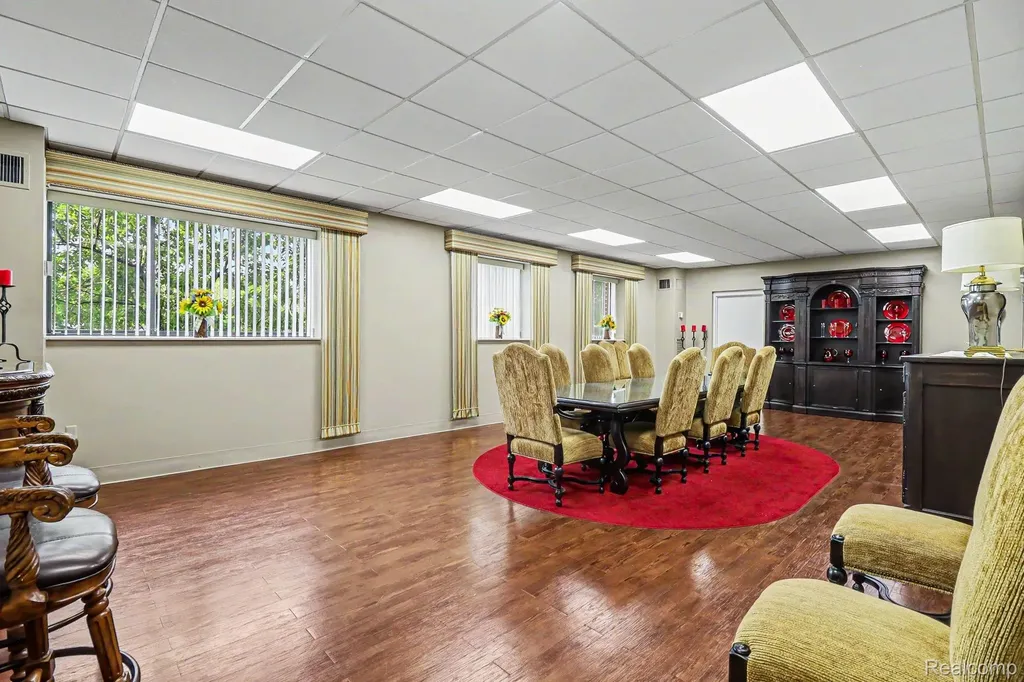21800 Morley Avenue Dearborn City MI 48124