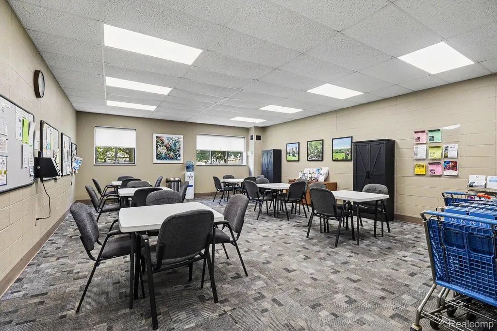 21800 Morley Avenue Dearborn City MI 48124