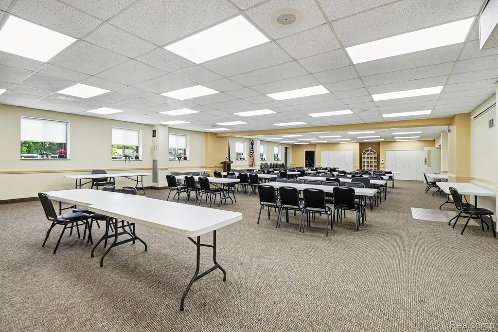 21800 Morley Avenue Dearborn City MI 48124