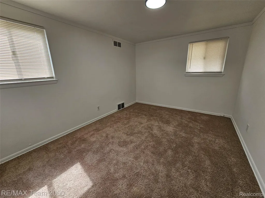 8035 Donna Street Westland City MI 48185