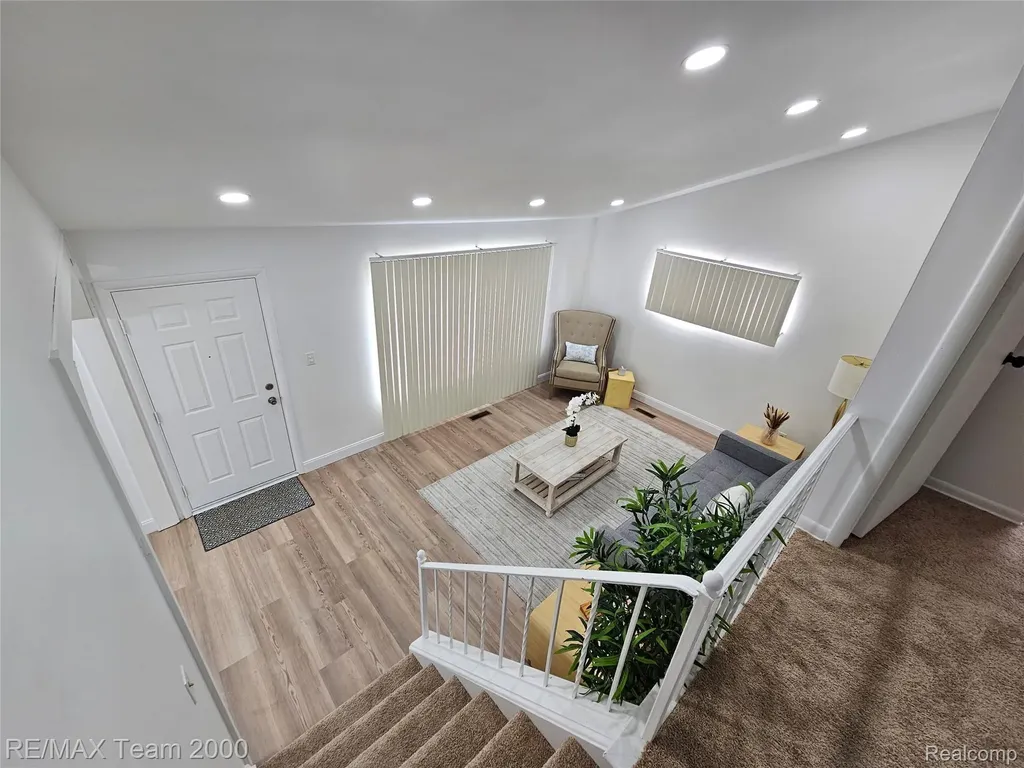8035 Donna Street Westland City MI 48185