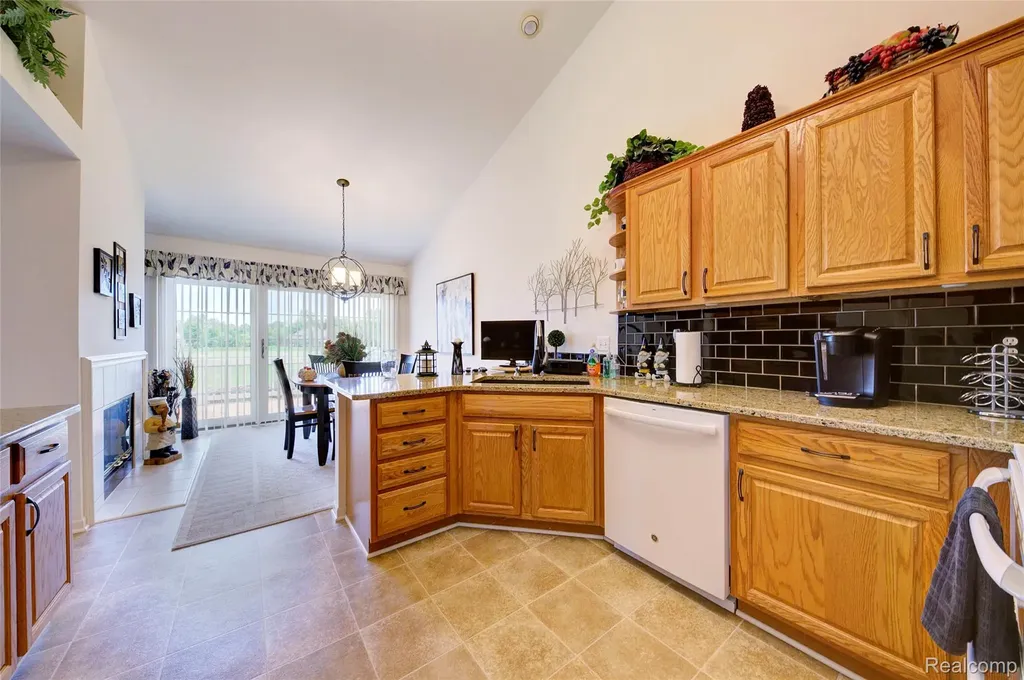 2577 Cleveland Way Canton Charter Township MI 48188