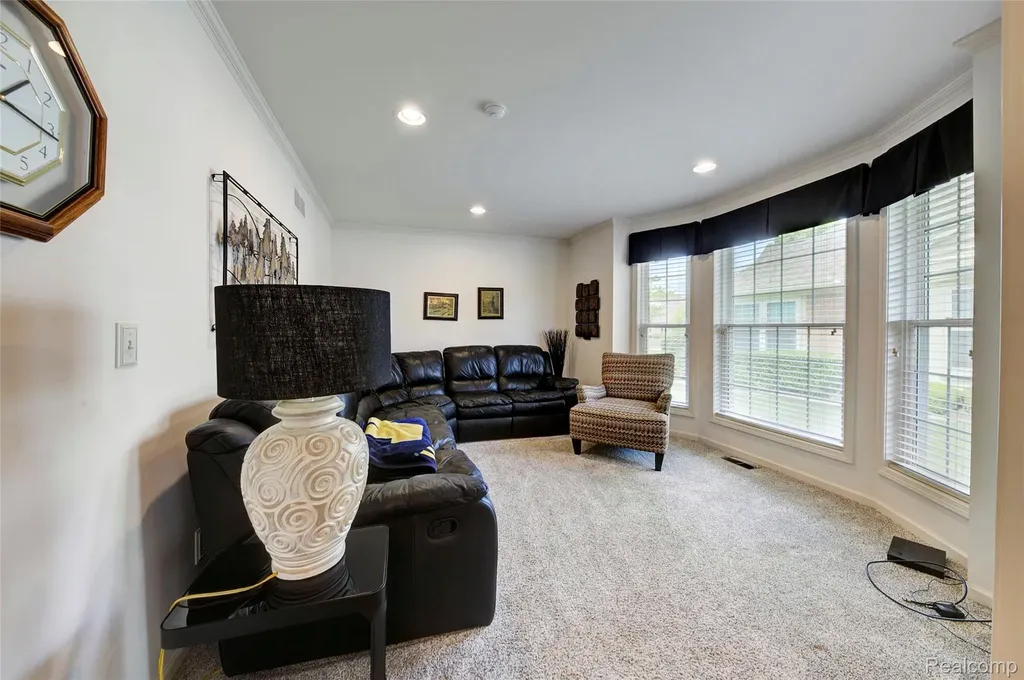 2577 Cleveland Way Canton Charter Township MI 48188