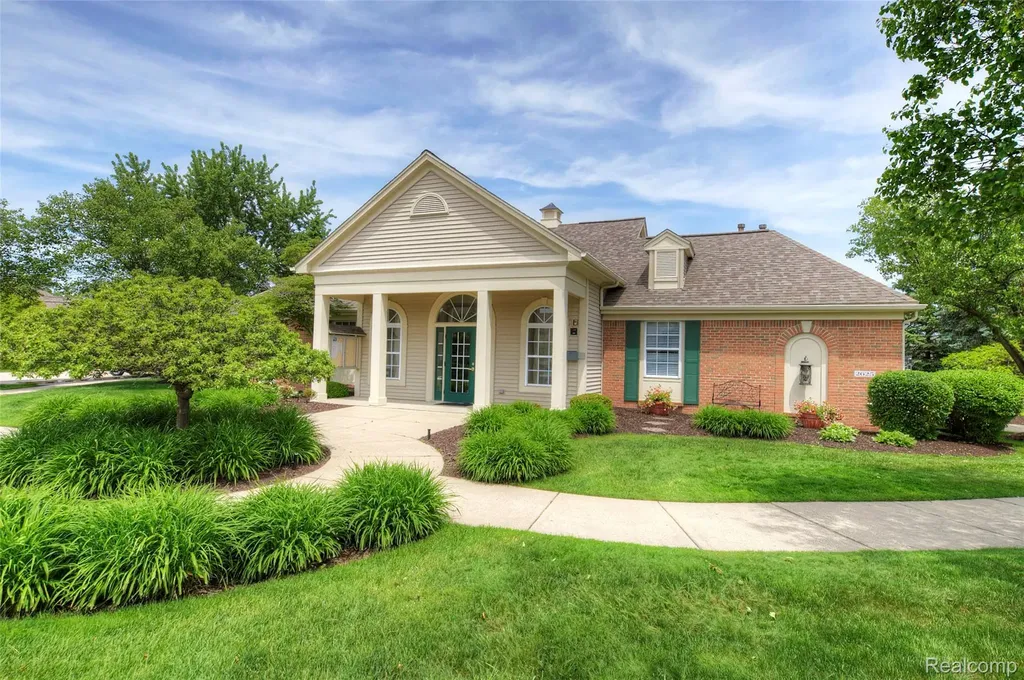 2577 Cleveland Way Canton Charter Township MI 48188