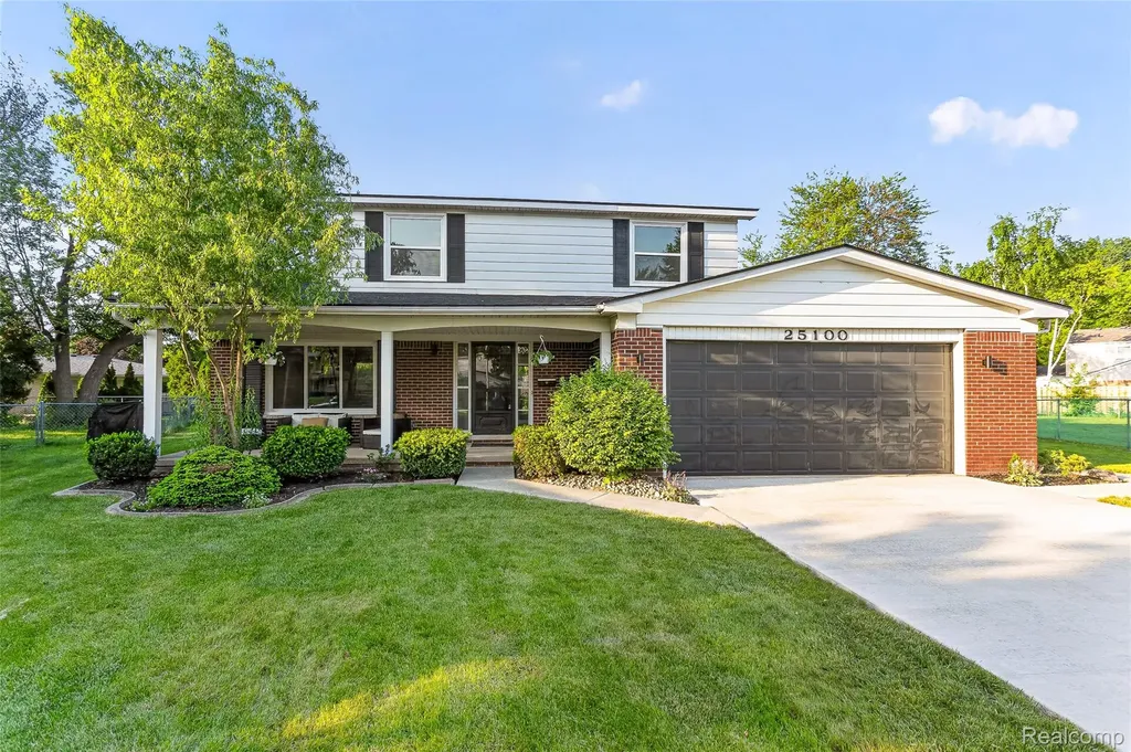 25100 Melody Street Taylor City MI 48180