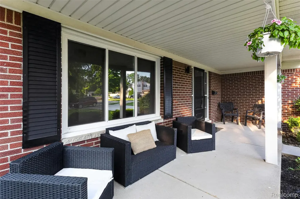 25100 Melody Street Taylor City MI 48180