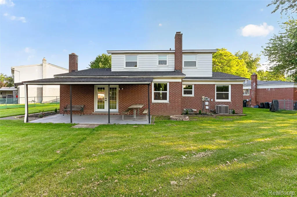 25100 Melody Street Taylor City MI 48180