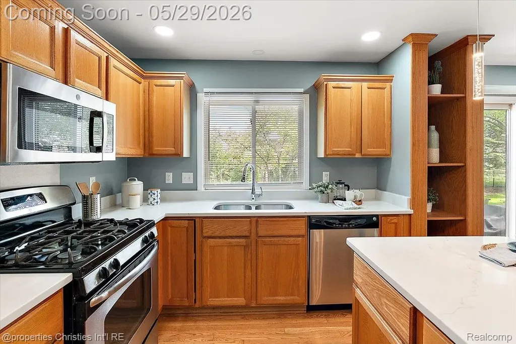3210 Davenport Lane Rochester Hills City MI 48309