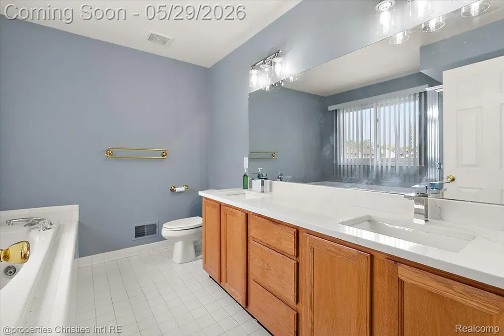 3210 Davenport Lane Rochester Hills City MI 48309