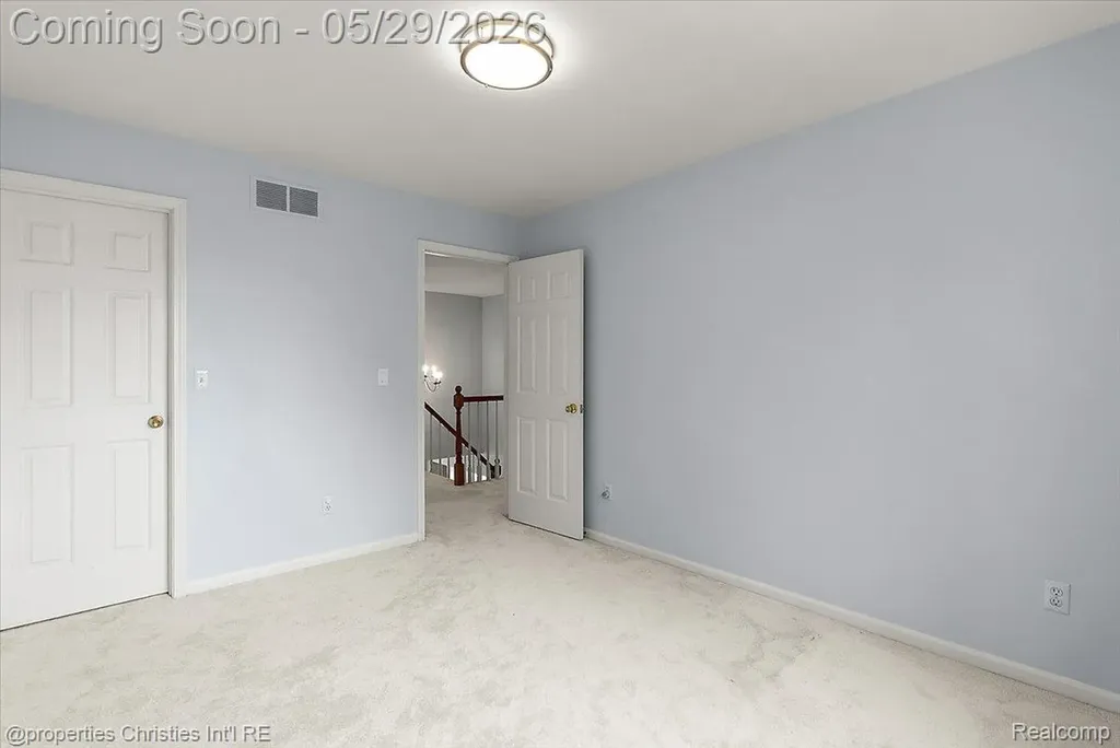 3210 Davenport Lane Rochester Hills City MI 48309