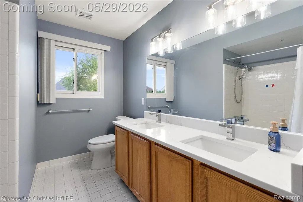 3210 Davenport Lane Rochester Hills City MI 48309