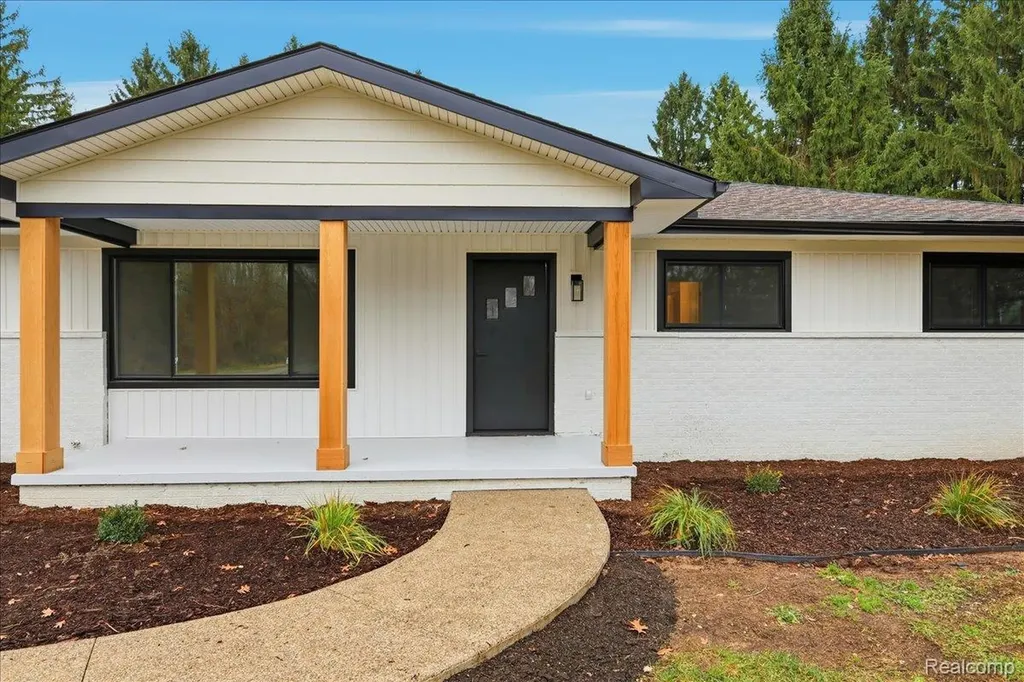 3643 Noble Road Addison Township MI 48370