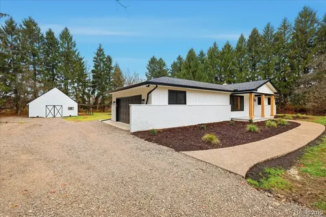 3643 Noble Road Addison Township MI 48370