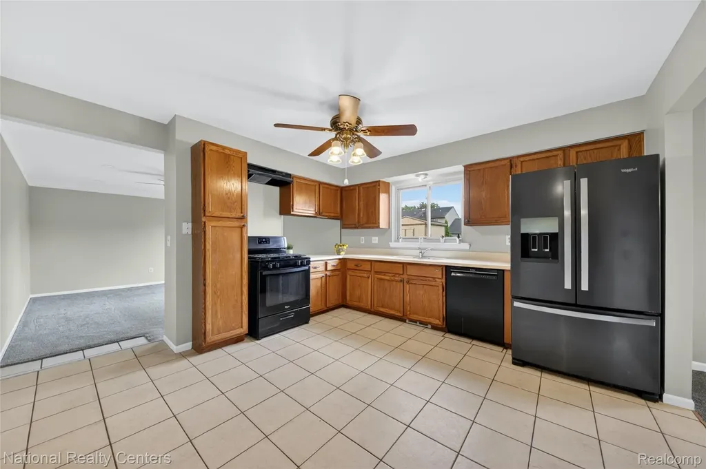 41531 Simcoe Drive Canton Charter Township MI 48188