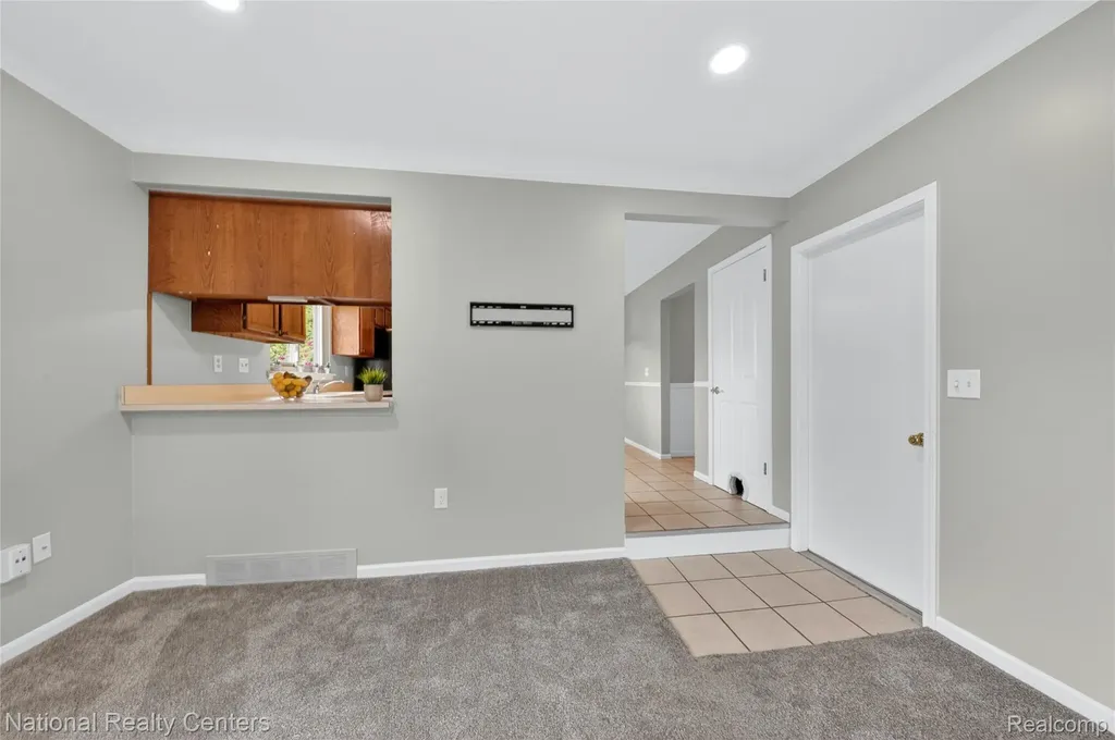 41531 Simcoe Drive Canton Charter Township MI 48188