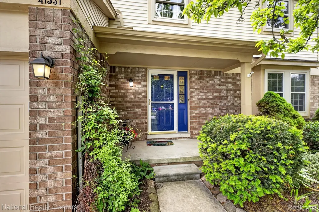 41531 Simcoe Drive Canton Charter Township MI 48188
