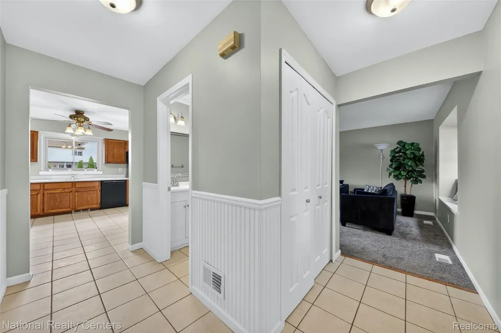 41531 Simcoe Drive Canton Charter Township MI 48188