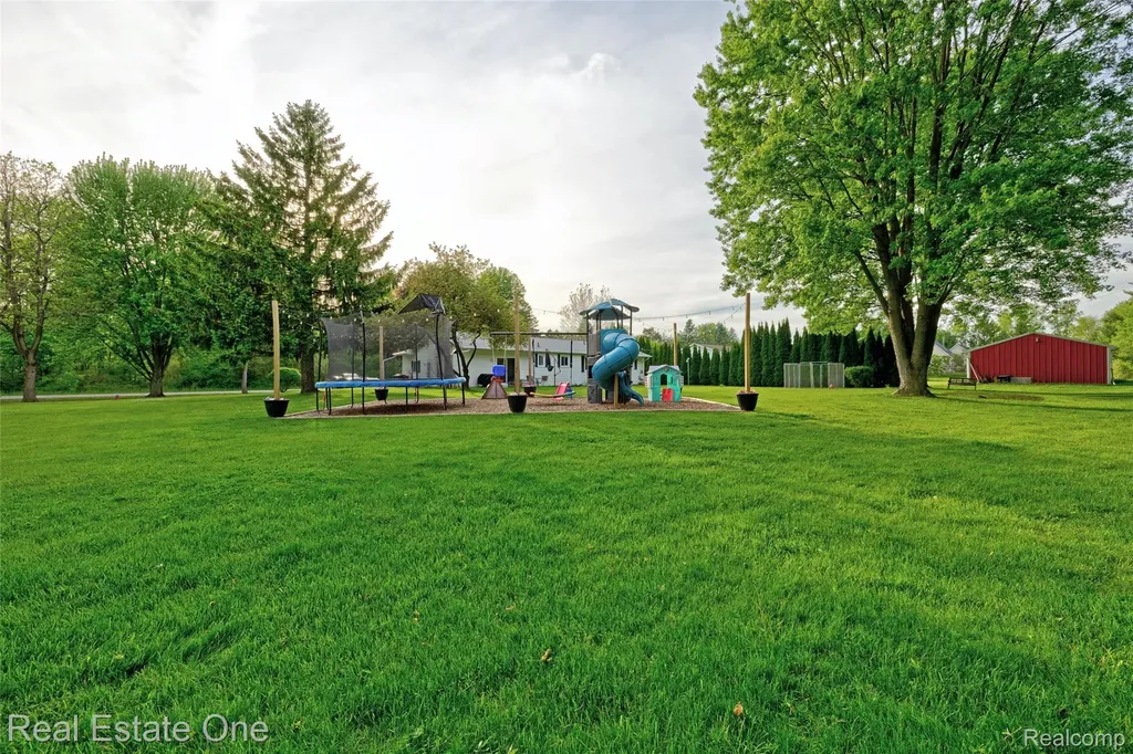1574 Farnsworth Road Mayfield Township MI 48446