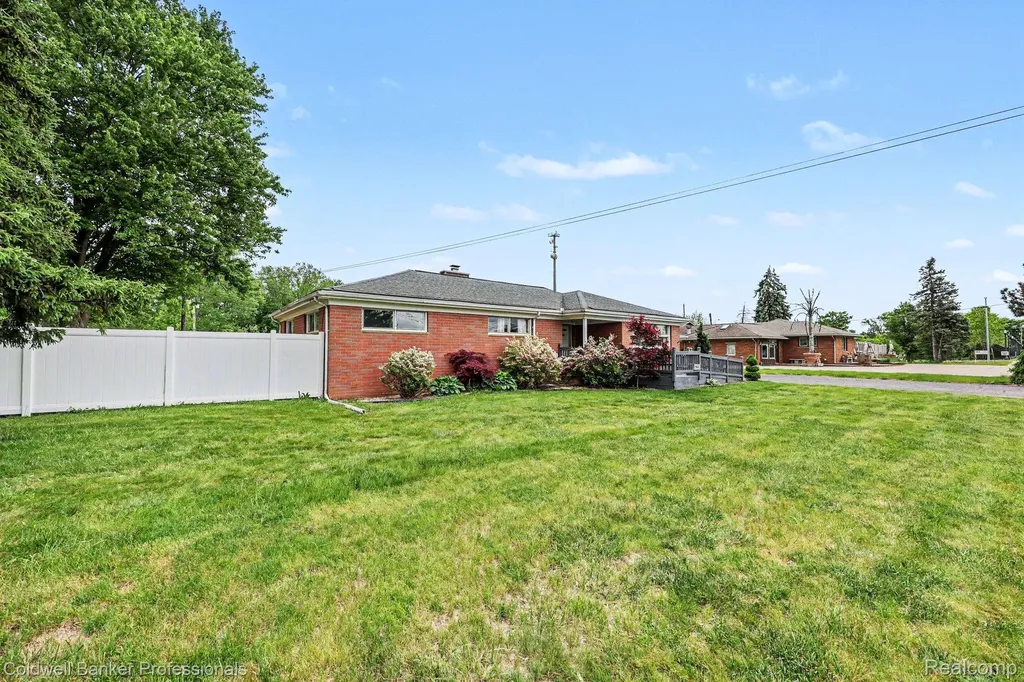 7891 Haggerty Road Van Buren Charter Township MI 48111