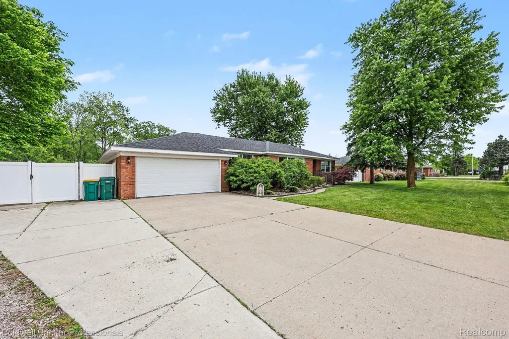 7891 Haggerty Road Van Buren Charter Township MI 48111
