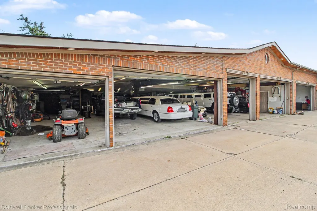 7891 Haggerty Road Van Buren Charter Township MI 48111