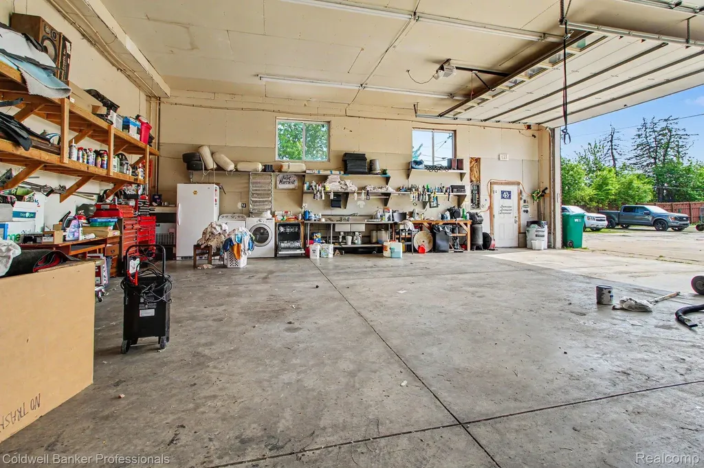 7891 Haggerty Road Van Buren Charter Township MI 48111
