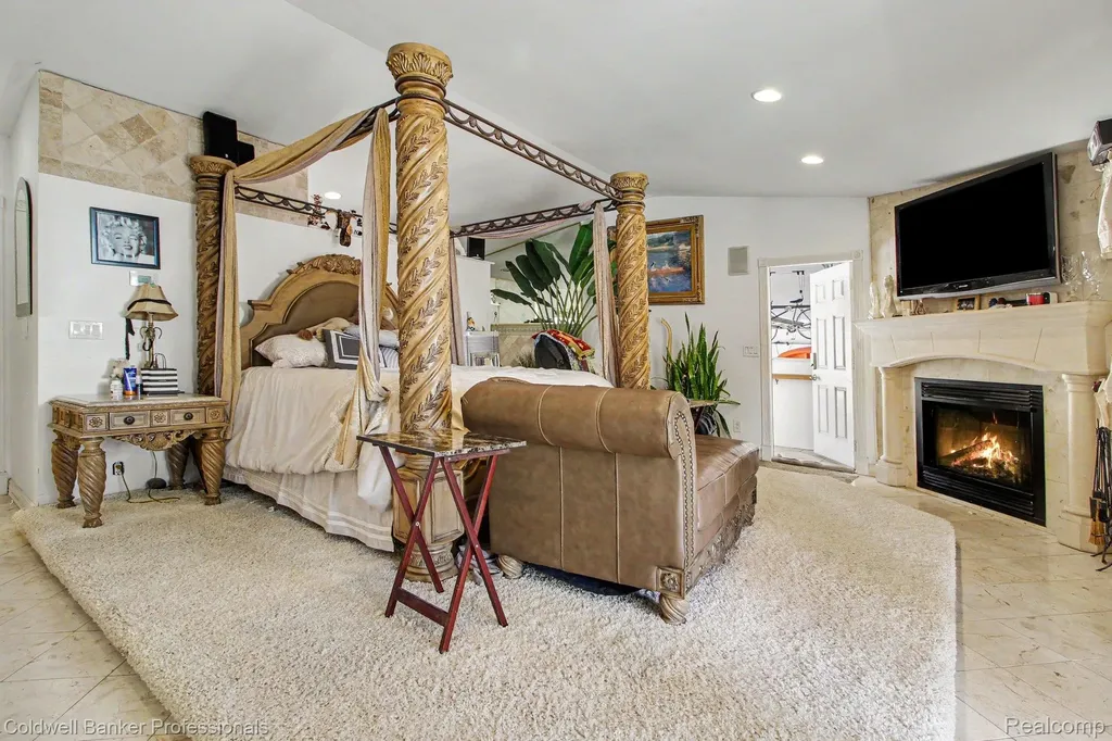 7891 Haggerty Road Van Buren Charter Township MI 48111