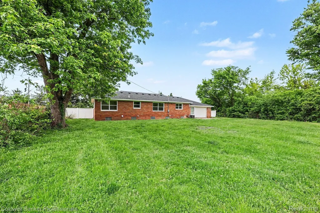 7891 Haggerty Road Van Buren Charter Township MI 48111