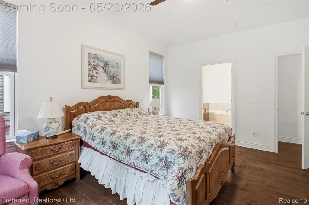 48968 Garden Lane Canton Charter Township MI 48188