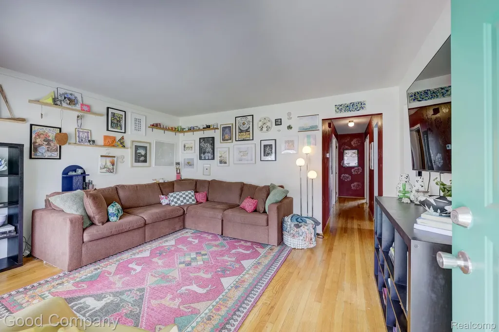 1341 E Breckenridge Street Ferndale City MI 48220