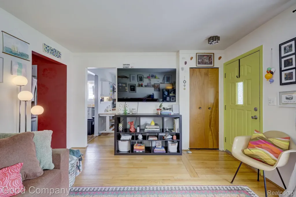1341 E Breckenridge Street Ferndale City MI 48220