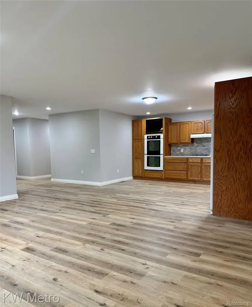 227 N Coldwater Road Sherman Township MI 48893