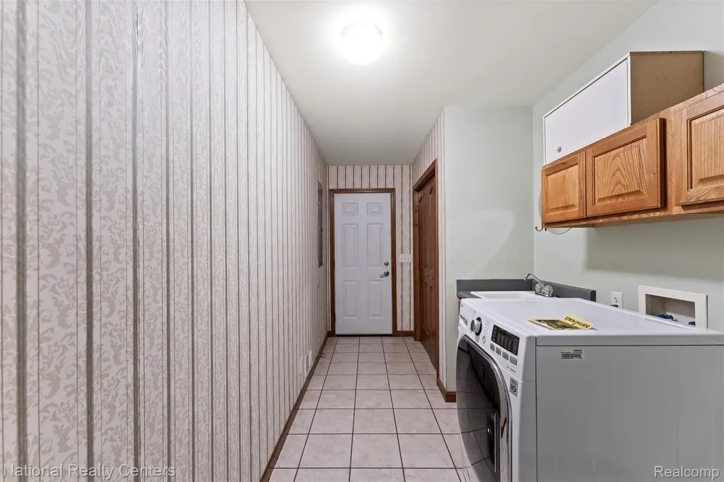 15379 Bird Road Argentine Township MI 48451