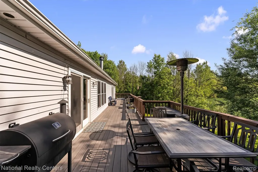 15379 Bird Road Argentine Township MI 48451