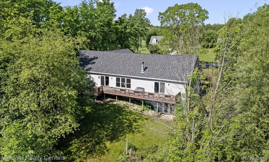 15379 Bird Road Argentine Township MI 48451