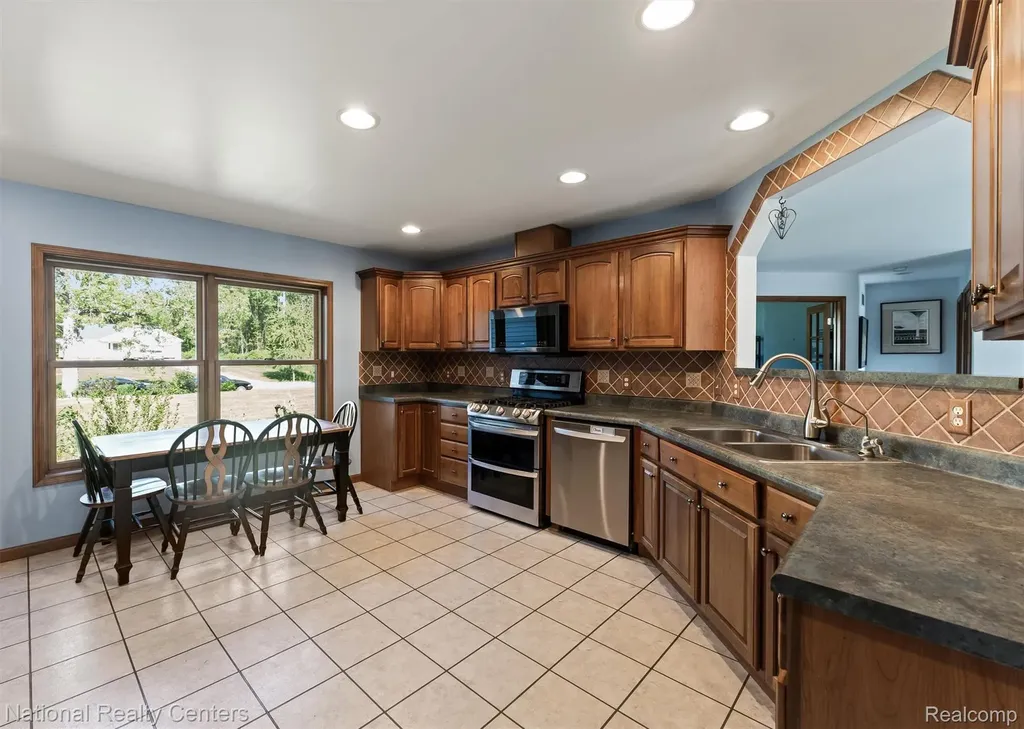 15379 Bird Road Argentine Township MI 48451