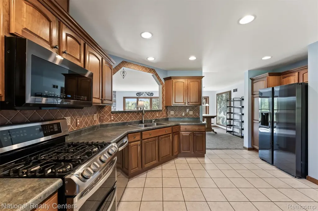 15379 Bird Road Argentine Township MI 48451