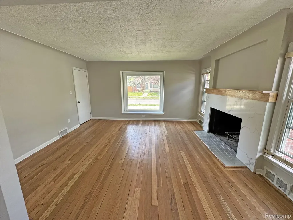 19210 Patton Street Detroit City MI 48219
