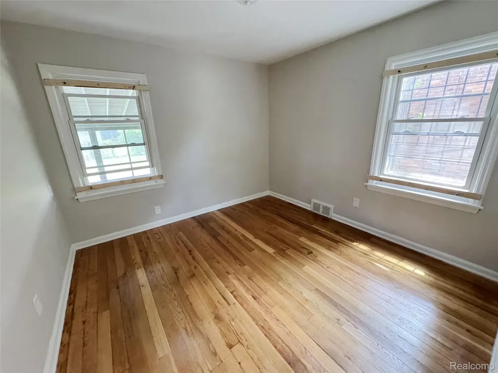 19210 Patton Street Detroit City MI 48219