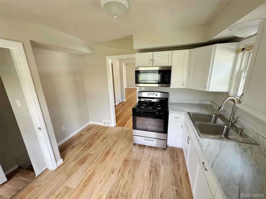 19210 Patton Street Detroit City MI 48219