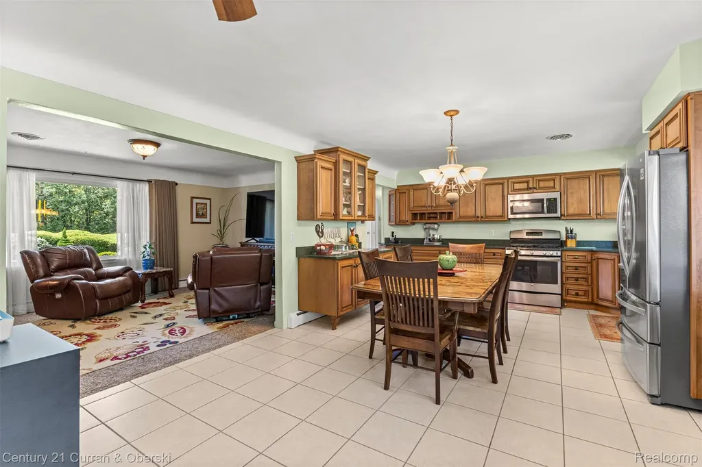 38894 S Huron Road Huron Charter Township MI 48164