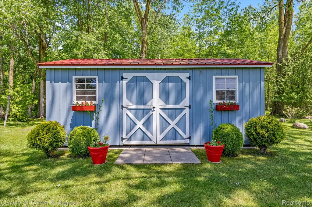 38894 S Huron Road Huron Charter Township MI 48164