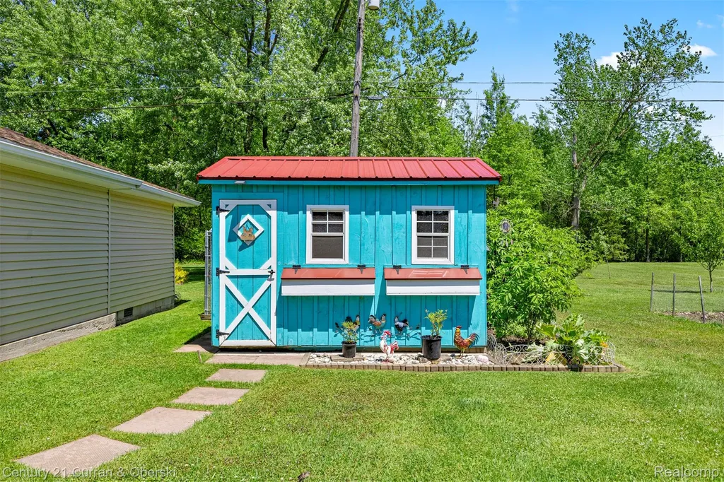 38894 S Huron Road Huron Charter Township MI 48164