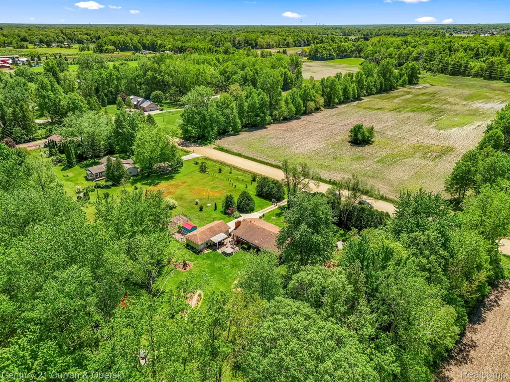 38894 S Huron Road Huron Charter Township MI 48164