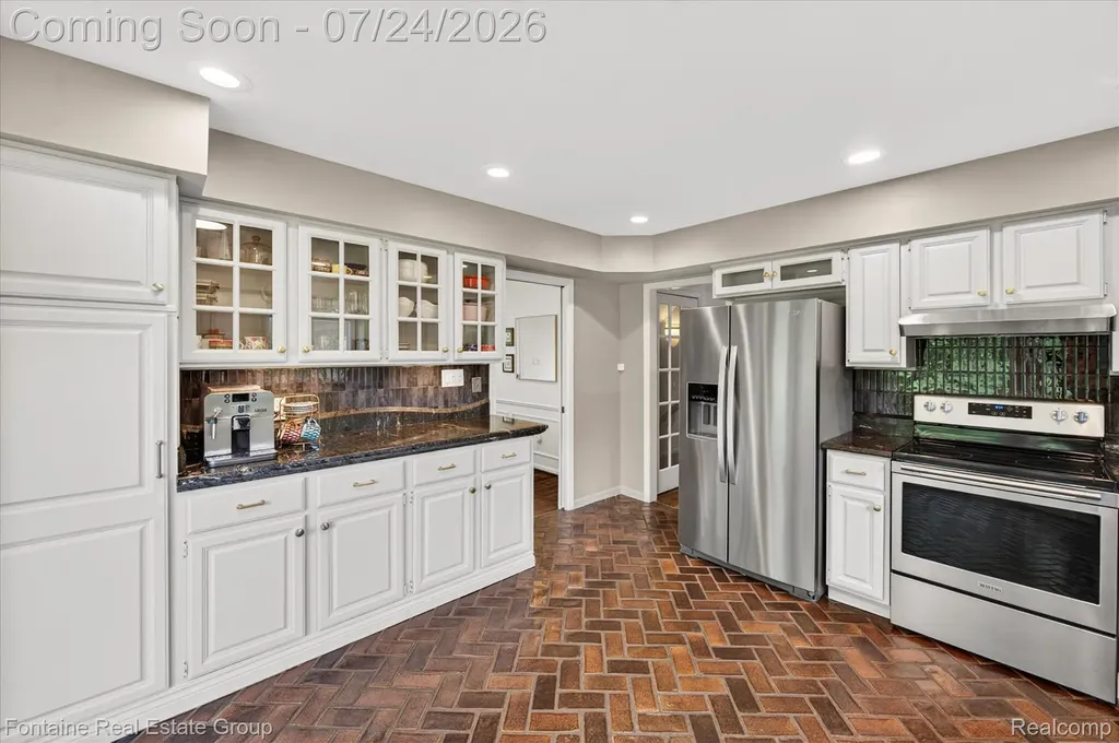 16131 Winchester Drive Northville Township MI 48168